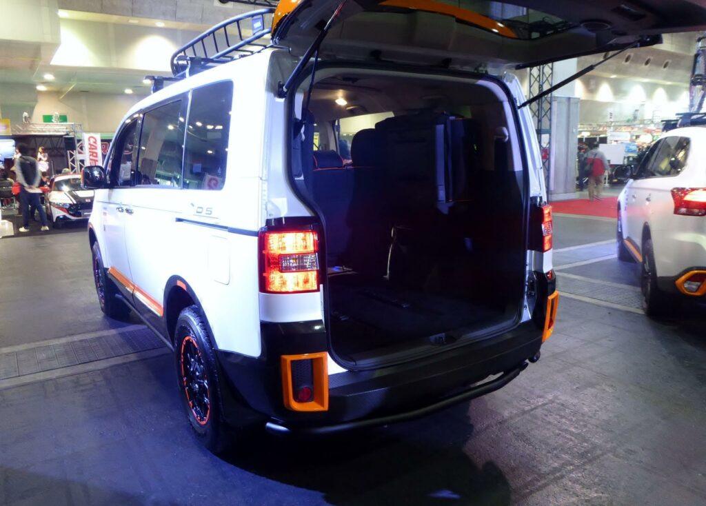 File:Osaka Auto Messe 2016 (549) - Mitsubishi DELICA D5 OUTDOOR GEAR Concept.jpg - Image of outdoor